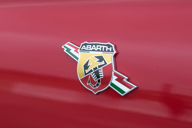 Illustration for article titled The Fiat 500 Abarth Just Isn't As Stupid Fun With An Automatic